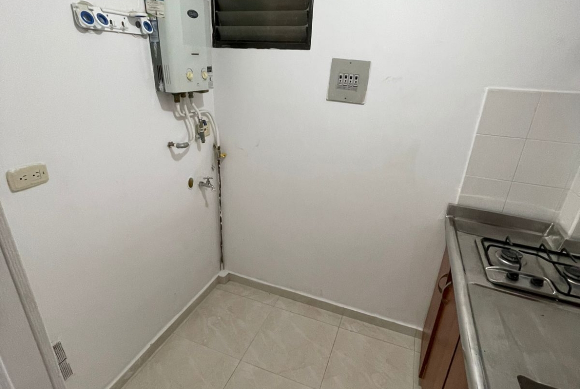 SE VENDE APARTA ESTUDIO EN CAÑAVERAL 1