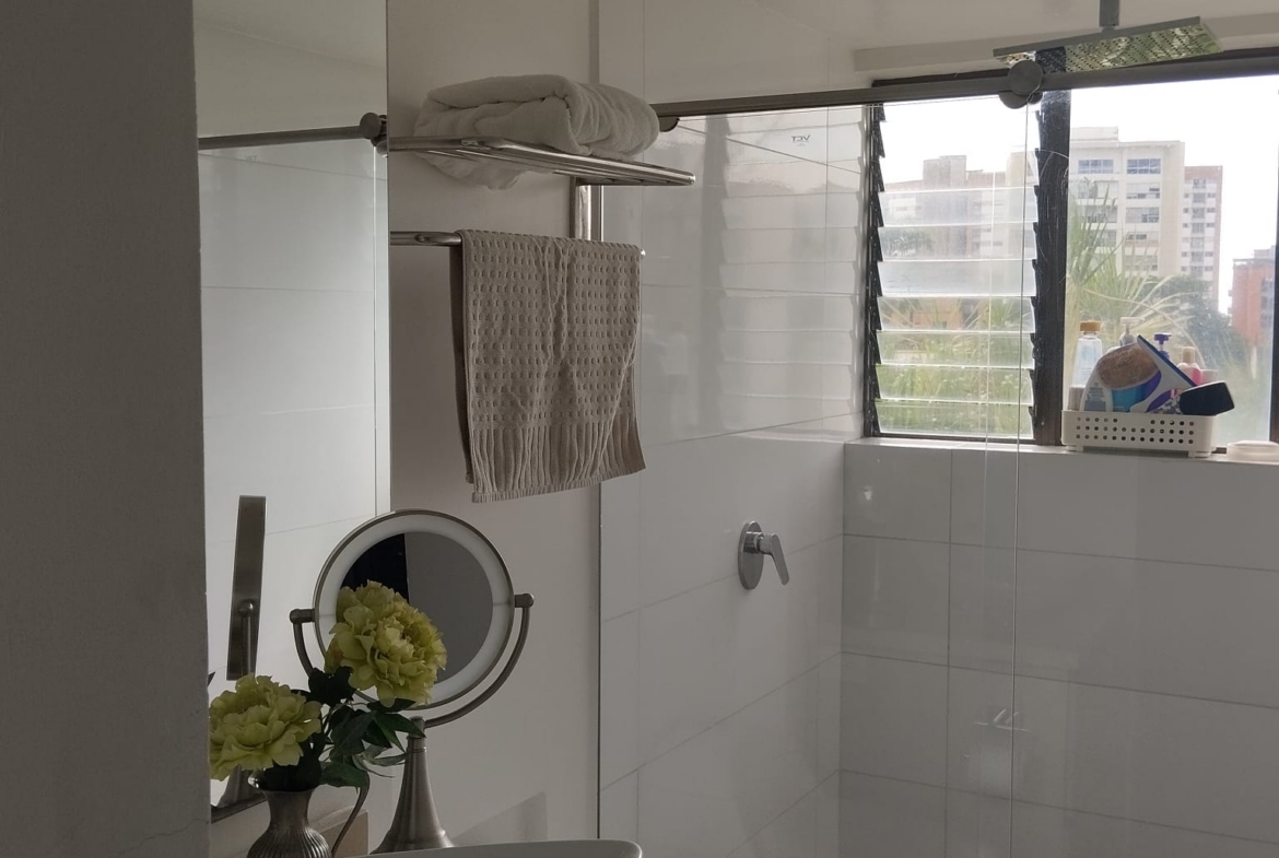 VENDO APARTAMENTO EN ALAMOS, PEREIRA