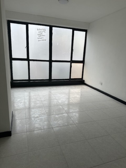 ARRIENDO DE CONSULTORIO EN CLINICA LOS ROSALES
