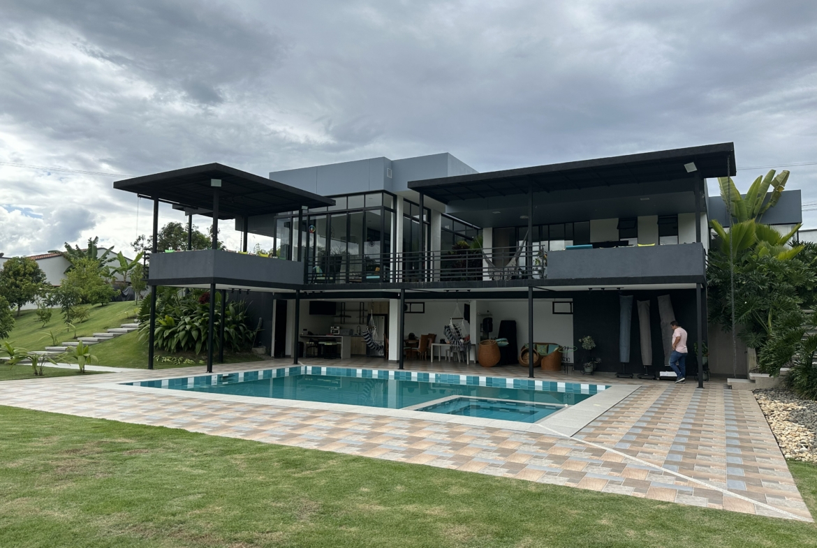 VENTA CASA CAMPESTRE EN MALABAR
