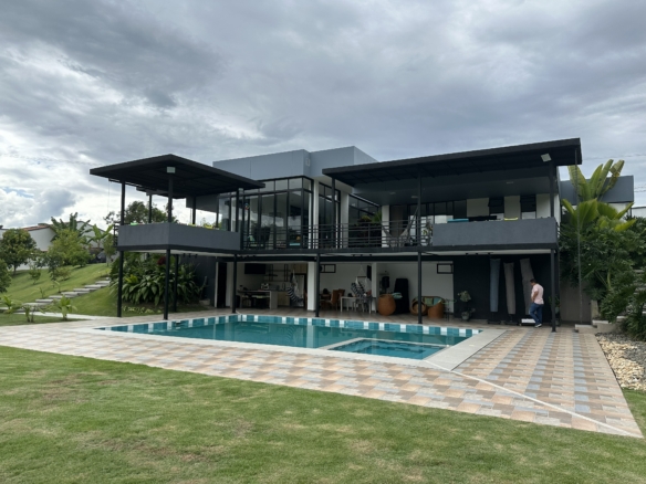 VENTA CASA CAMPESTRE EN MALABAR
