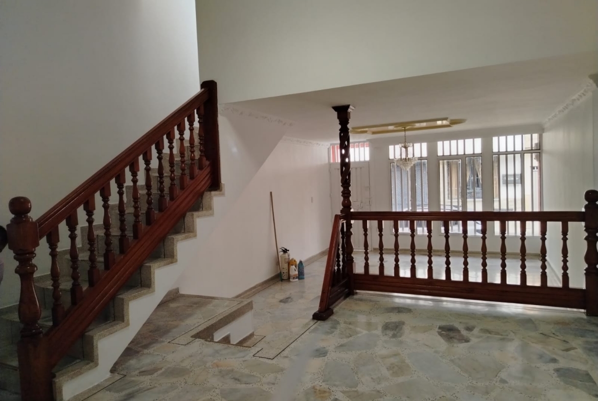 ARRIENDO CASA EN BARRIO CENTENARIO PEREIRA