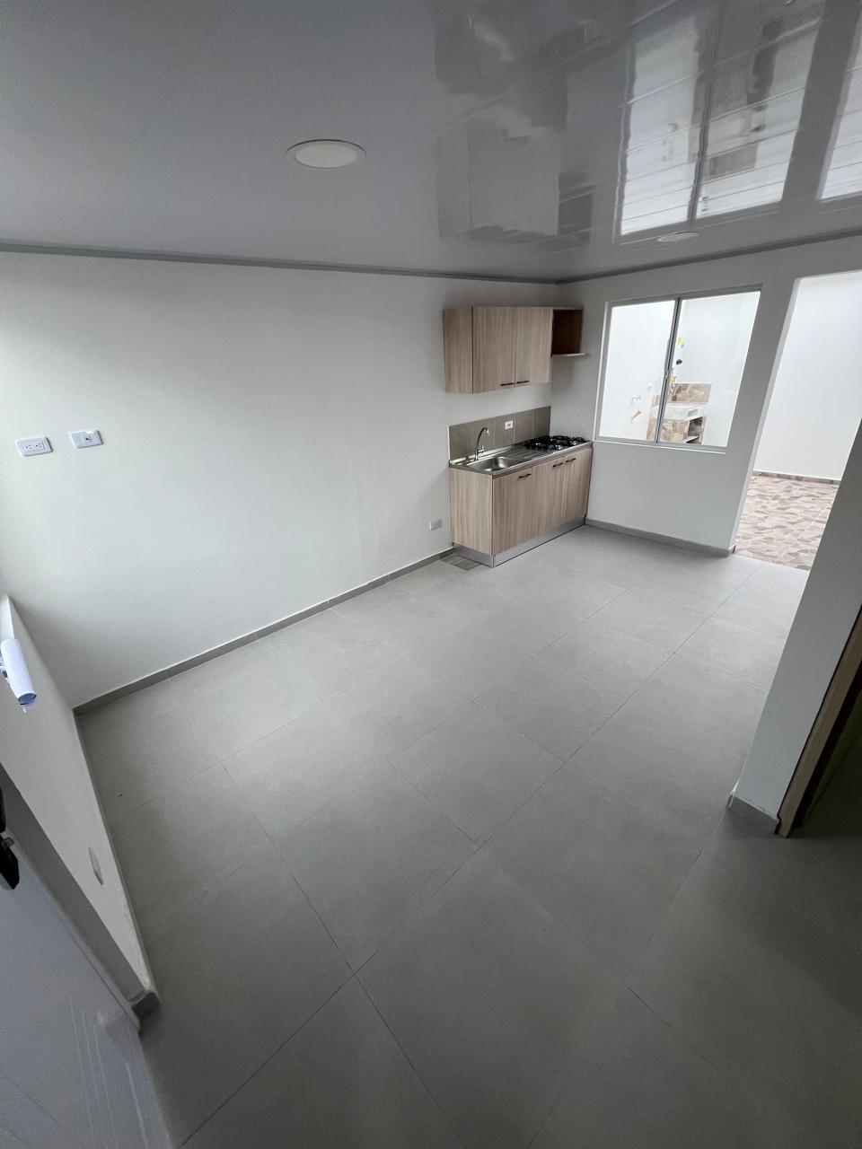 30507220260626083330 RENTO CASA EN SANTA ROSA