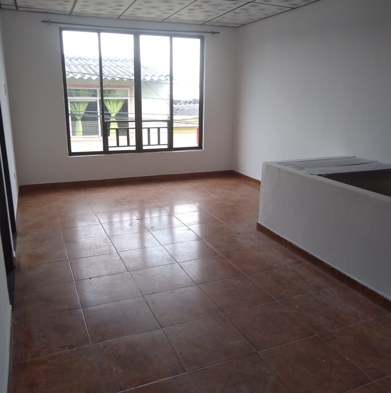 VENDO CASA EN DOSQUEBRADAS