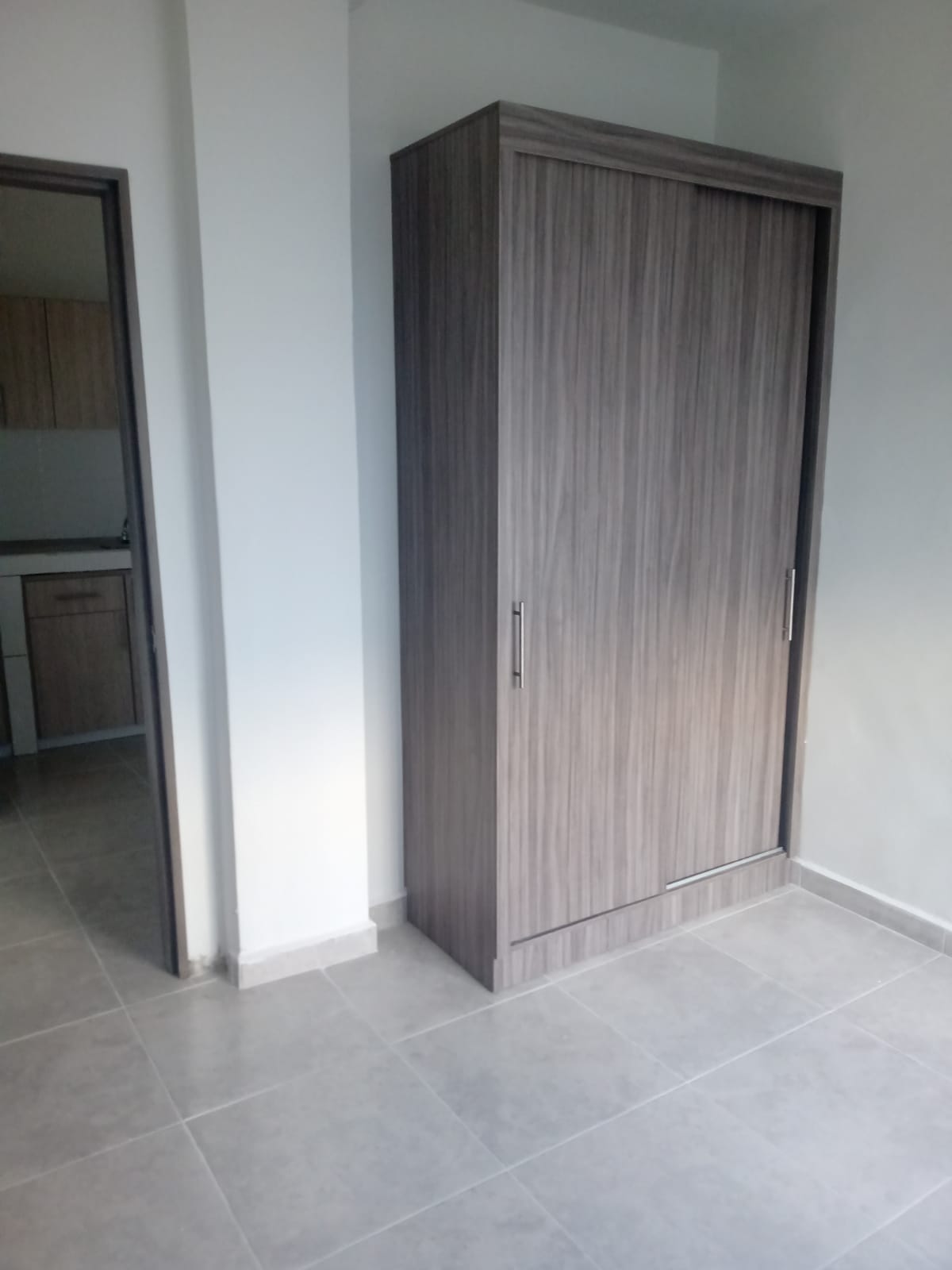 305072220230726032448 VENDO CASA CON LOCALES CERCA AL CENTRO EN PEREIRA