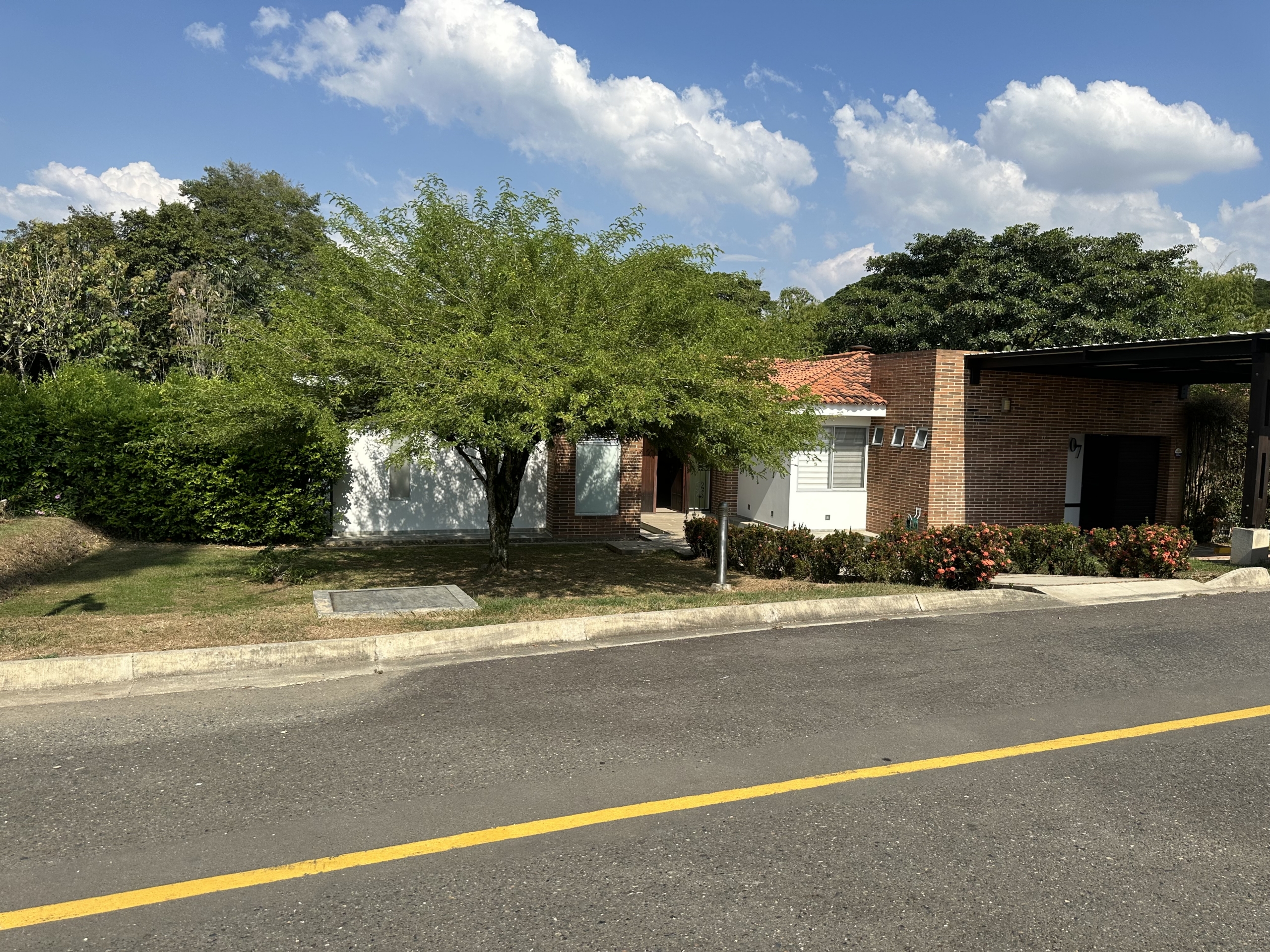 VENTA CASA CAMPESTRE EN CERRITOS