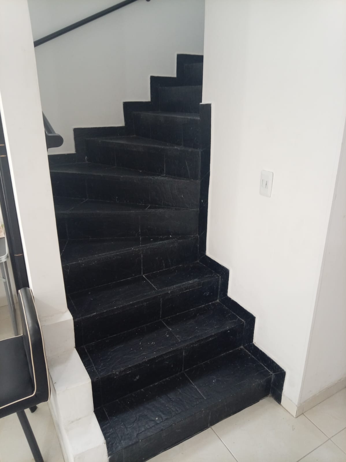 VENDO CASA DÚPLEX CON LOCAL EN SECTOR VILLA VERDE