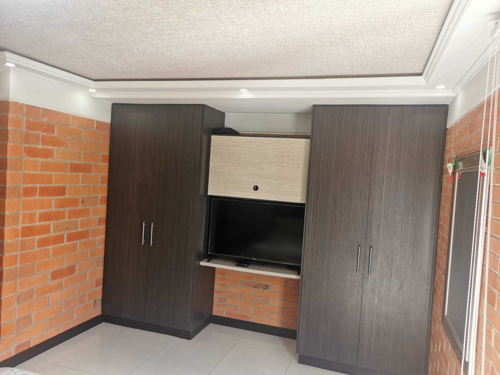 305072220251003030143 VENTA CASA DÚPLEX EN CONJUNTO CERRADO EN BELMONTE.