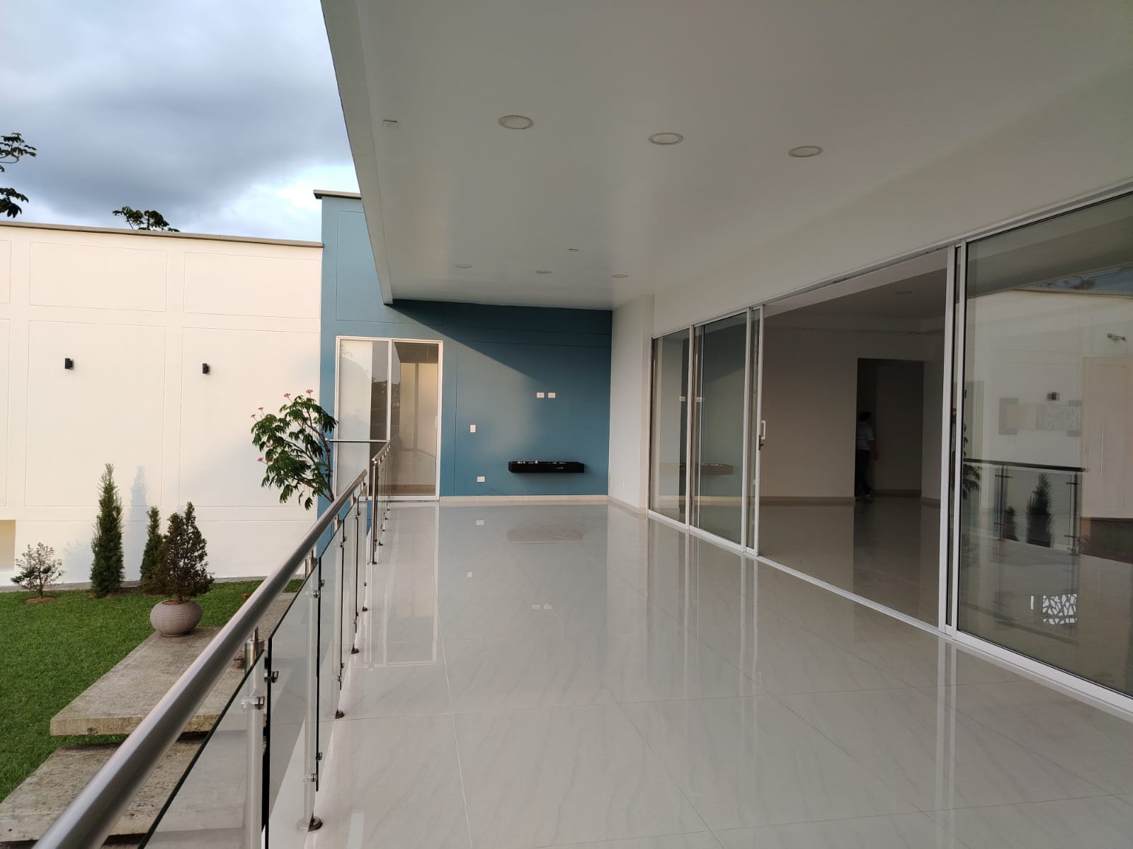 VENDO CASA CAMPESTRE VIA ARMENIA