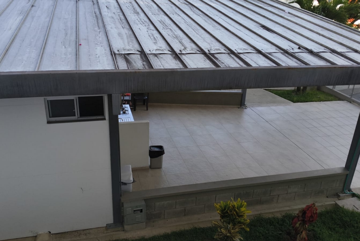 VENDO APARTAMENTO SECTOR UNICENTRO PEREIRA