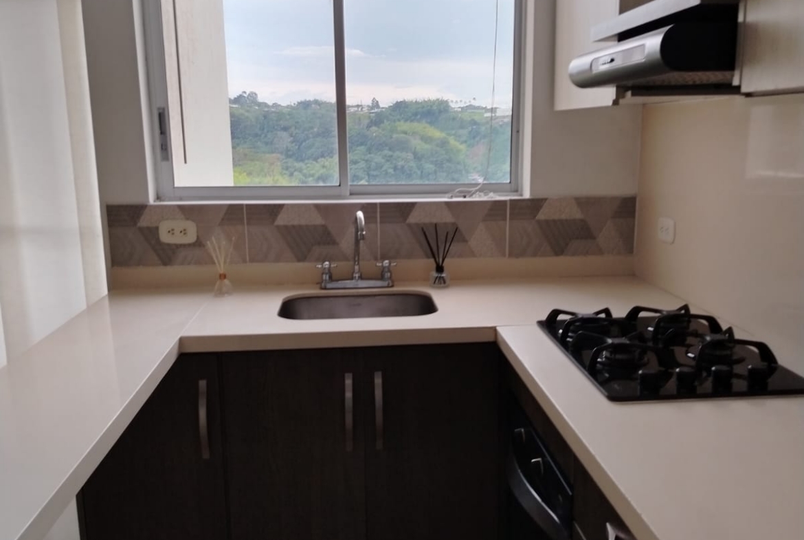 VENDO APARTAMENTO EN BARRIO ALAMOS PEREIRA