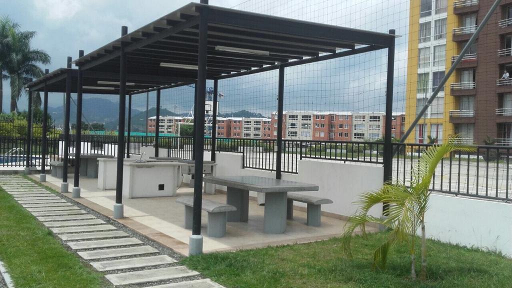 APARTAMENTO PARA LA VENTA EN DOSQUEBRADAS