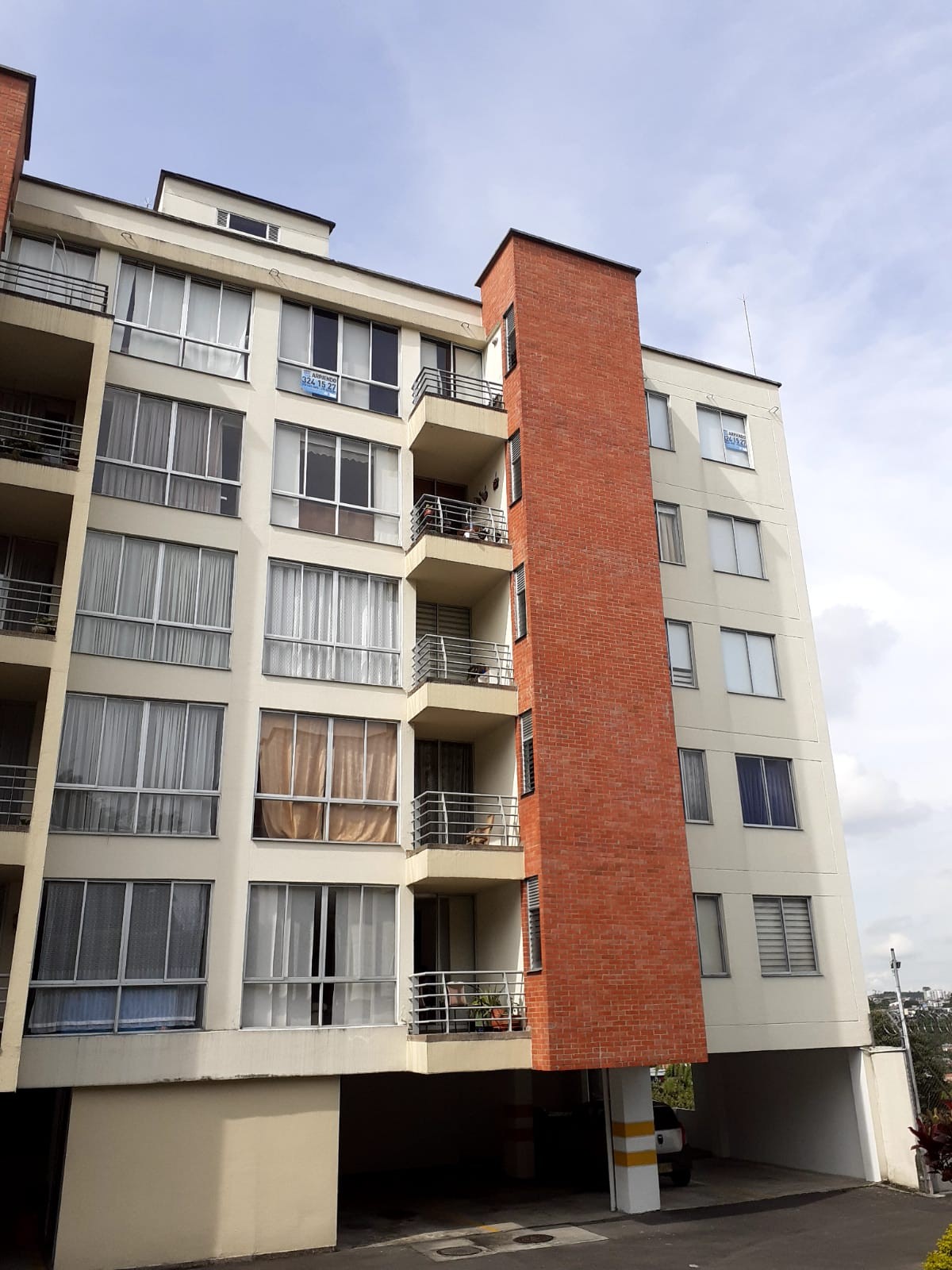 Vendo Apartamento en Portal de la 14 Pereira