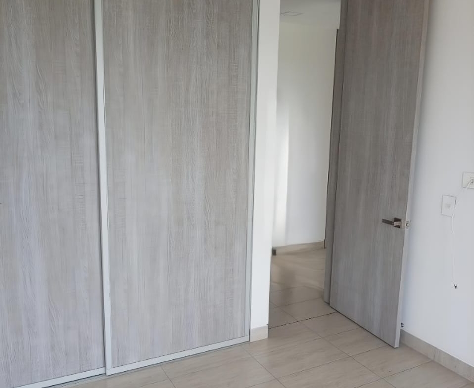 RENTO APARTAMENTO EN CONJUNTO CERRADO VÍA CERRITOS