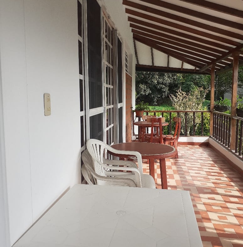 VENDO FINCA SECTOR MORELIA