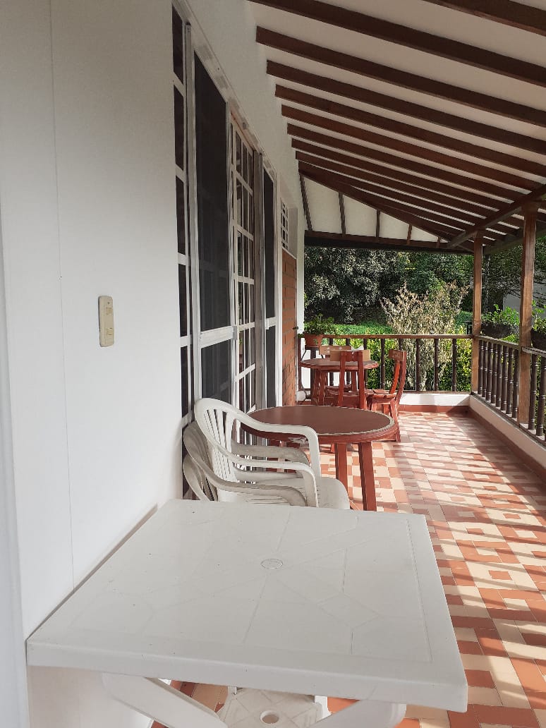 VENDO FINCA SECTOR MORELIA