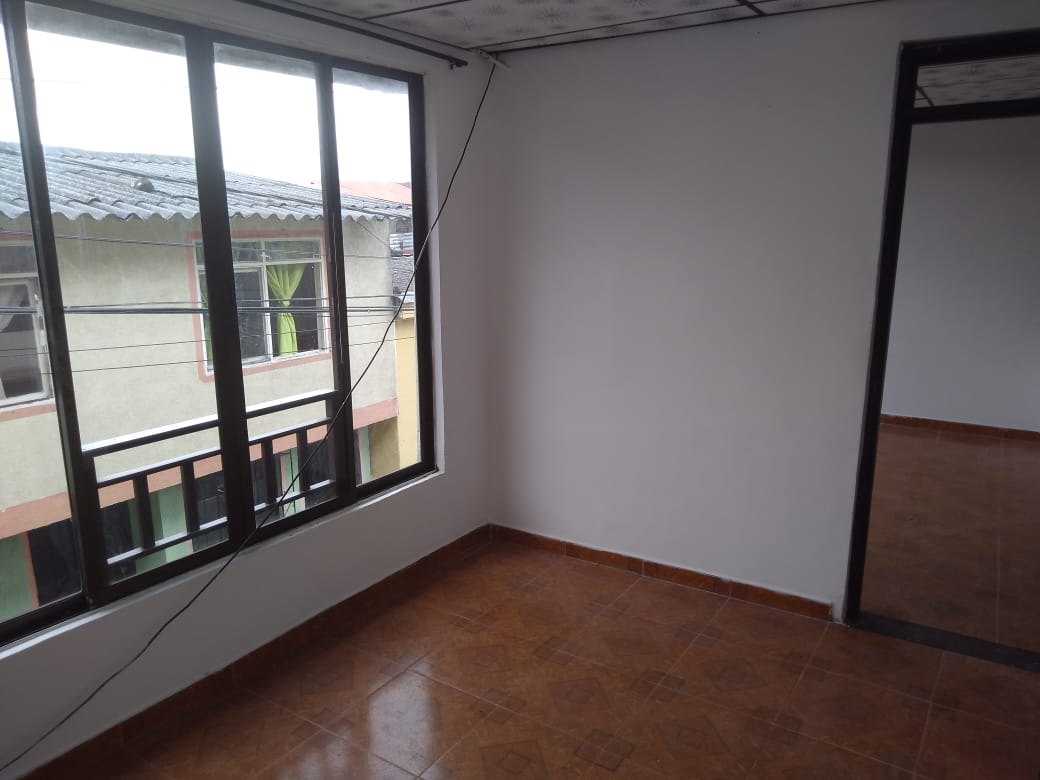 VENDO CASA EN DOSQUEBRADAS