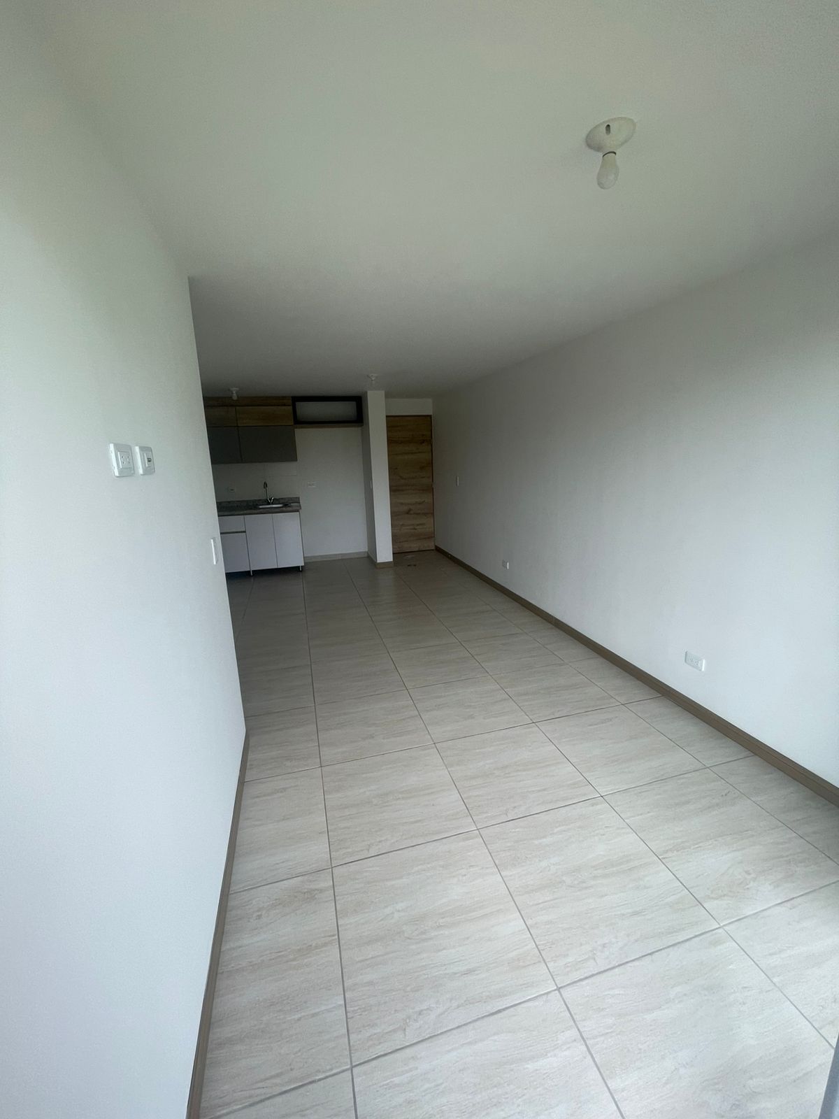 SE VENDE APARTAMENTO EN C.R SENDEROS DE SAN SILVESTRE