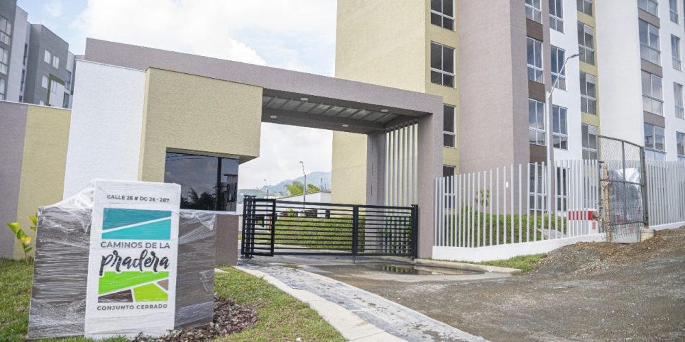 SE VENDE APARTAMENTO EN DOSQUEB LA PRADERA