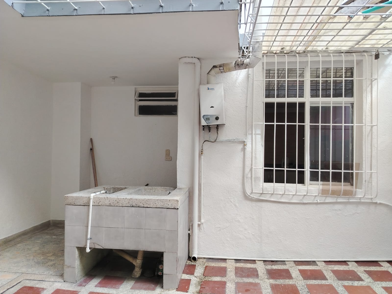 ARRIENDO CASA EN BARRIO CENTENARIO PEREIRA