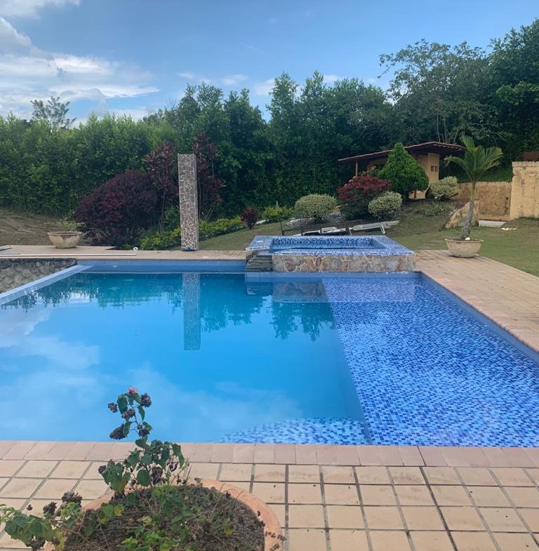 VENTA CASA CAMPESTRE EN VITERBO