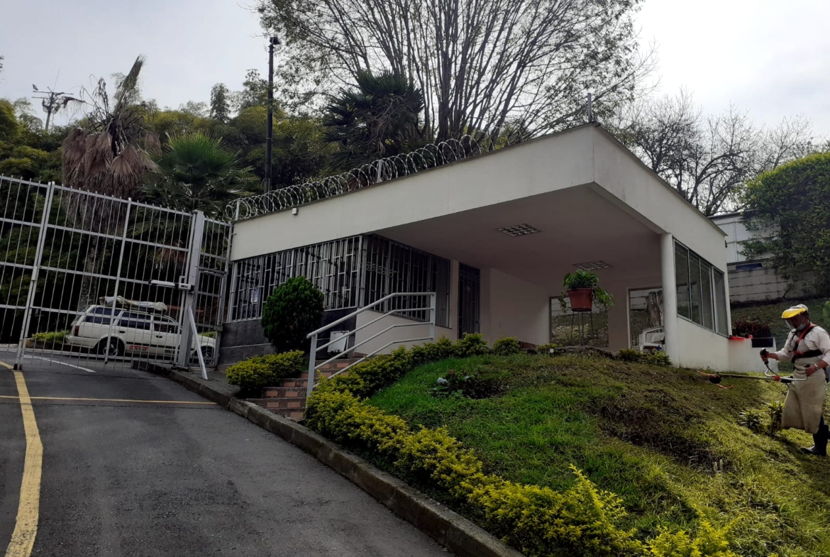 Vendo Apartamento en Portal de la 14 Pereira