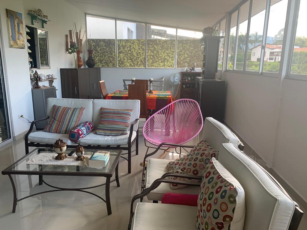 VENTA CASA CAMPESTRE EN SANTA ROSA