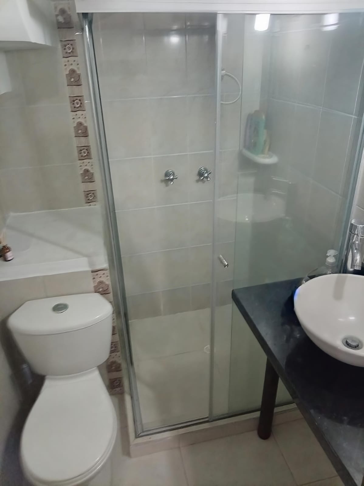 VENDO CASA DÚPLEX CON LOCAL EN SECTOR VILLA VERDE