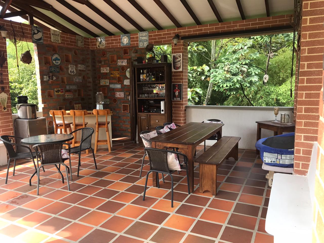 VENDE CASA CAMPESTRE SECTOR CERRITOS