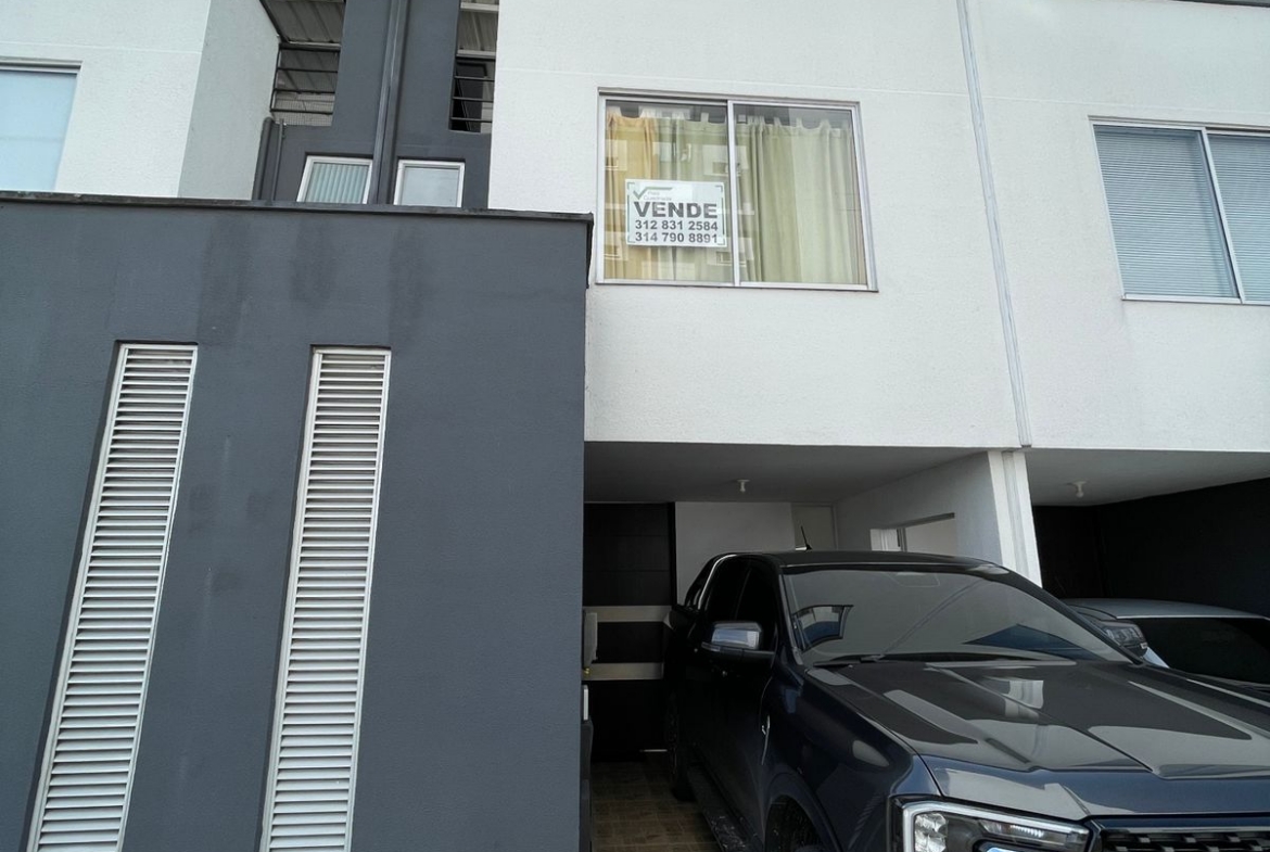 VENTA DE CASA EN DOSQUEBRADAS, PRADERA