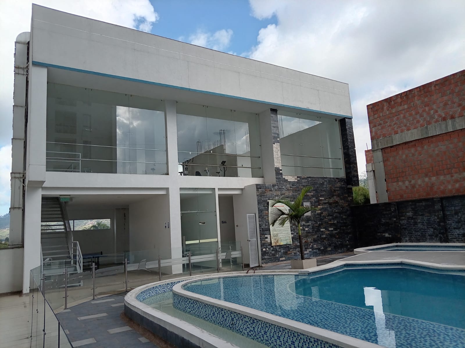 VENTA APARTAMENTO EN DOSQUEBRADAS, SECTOR MILÁN.