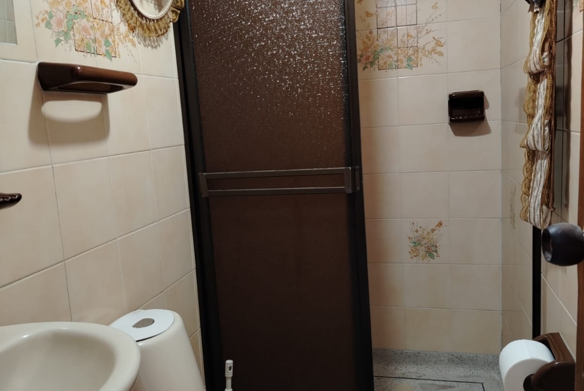 ARRIENDO CASA EN BARRIO CENTENARIO PEREIRA