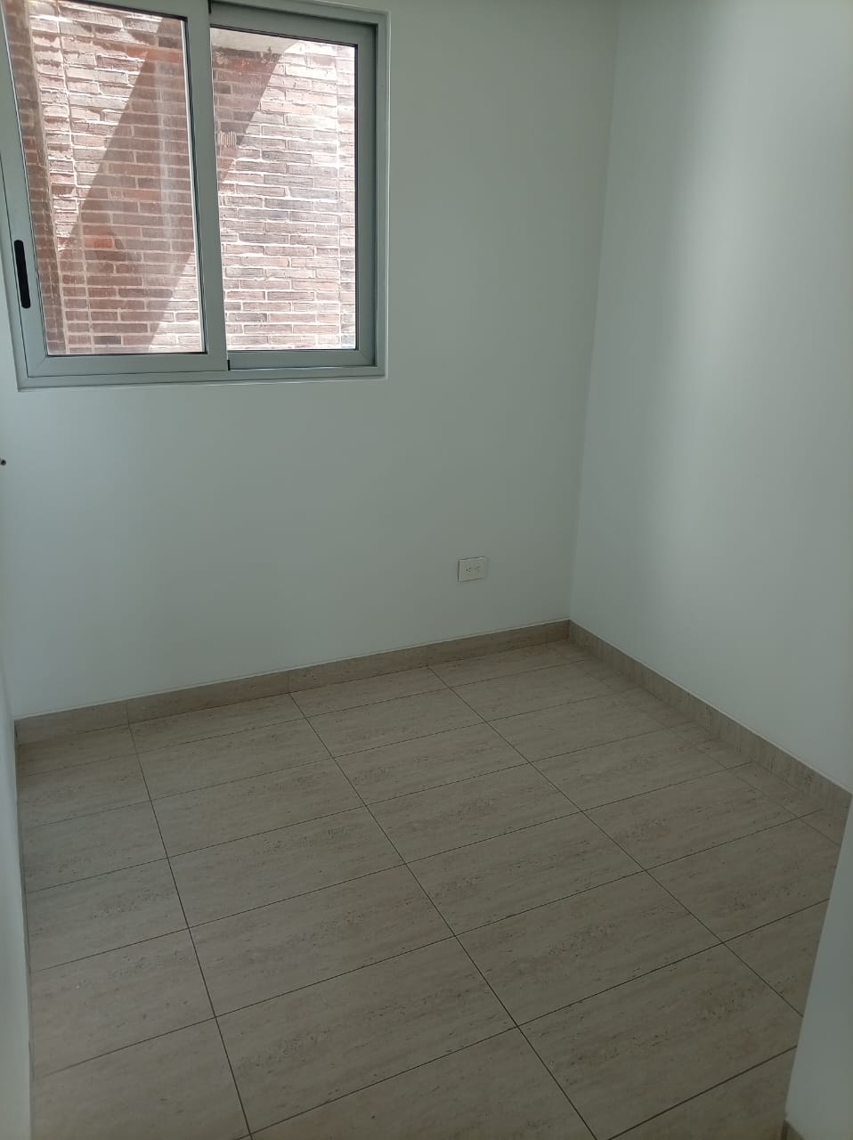 RENTO APARTAMENTO EN CONJUNTO CERRADO VÍA CERRITOS