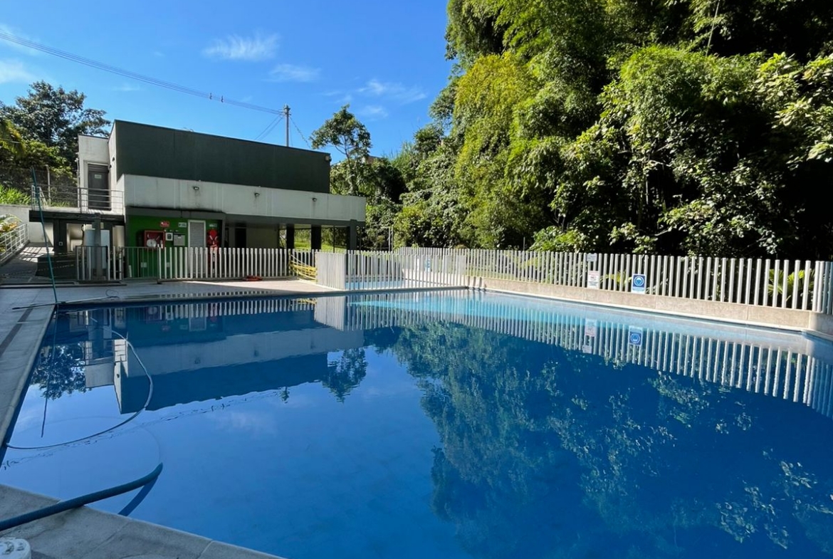 SE VENDE APARTAMENTO EN DOSQUEBRADAS