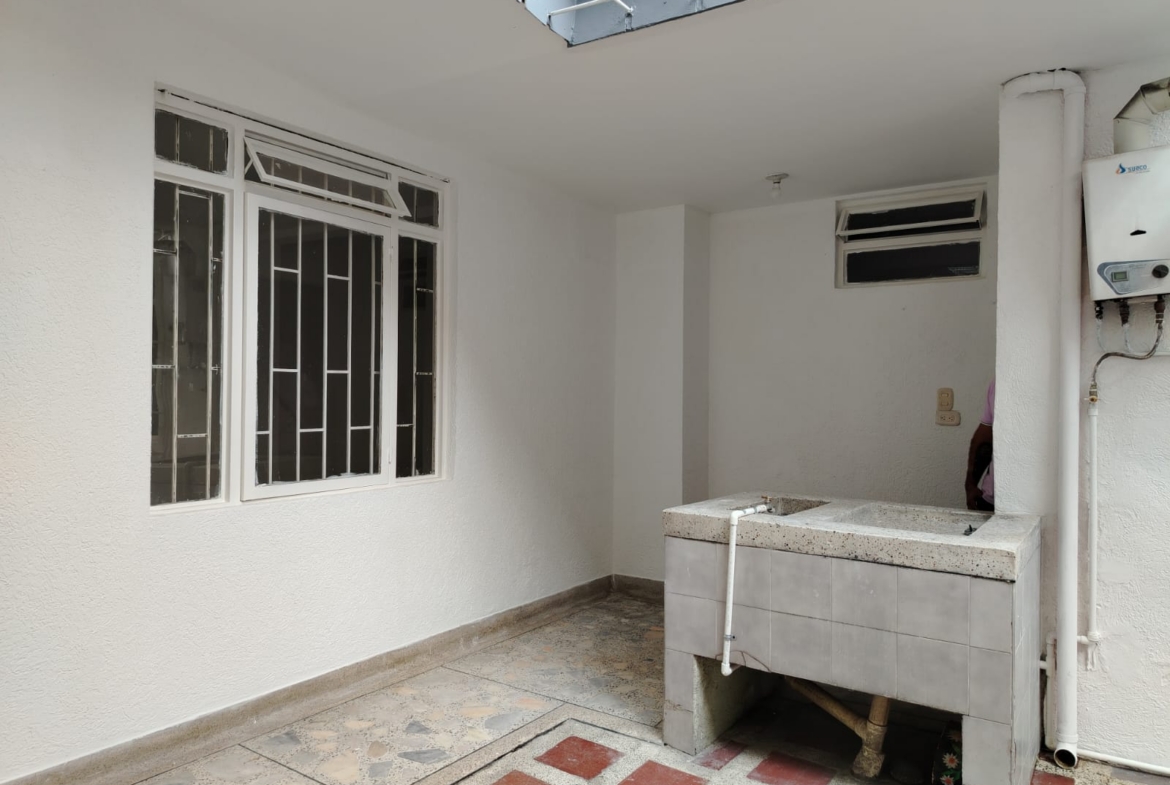 ARRIENDO CASA EN BARRIO CENTENARIO PEREIRA