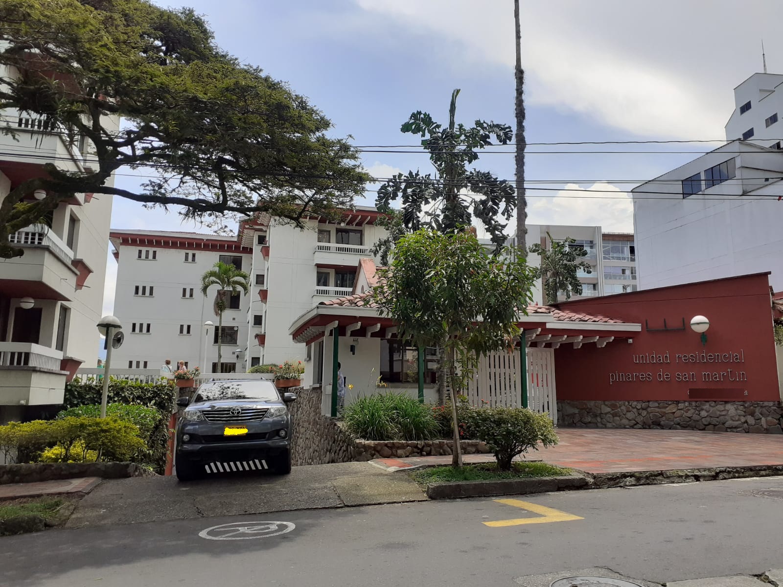 305072820220405042512 VENDO APARTAMENTO EN PINARES DE SAN MARTIN PEREIRA