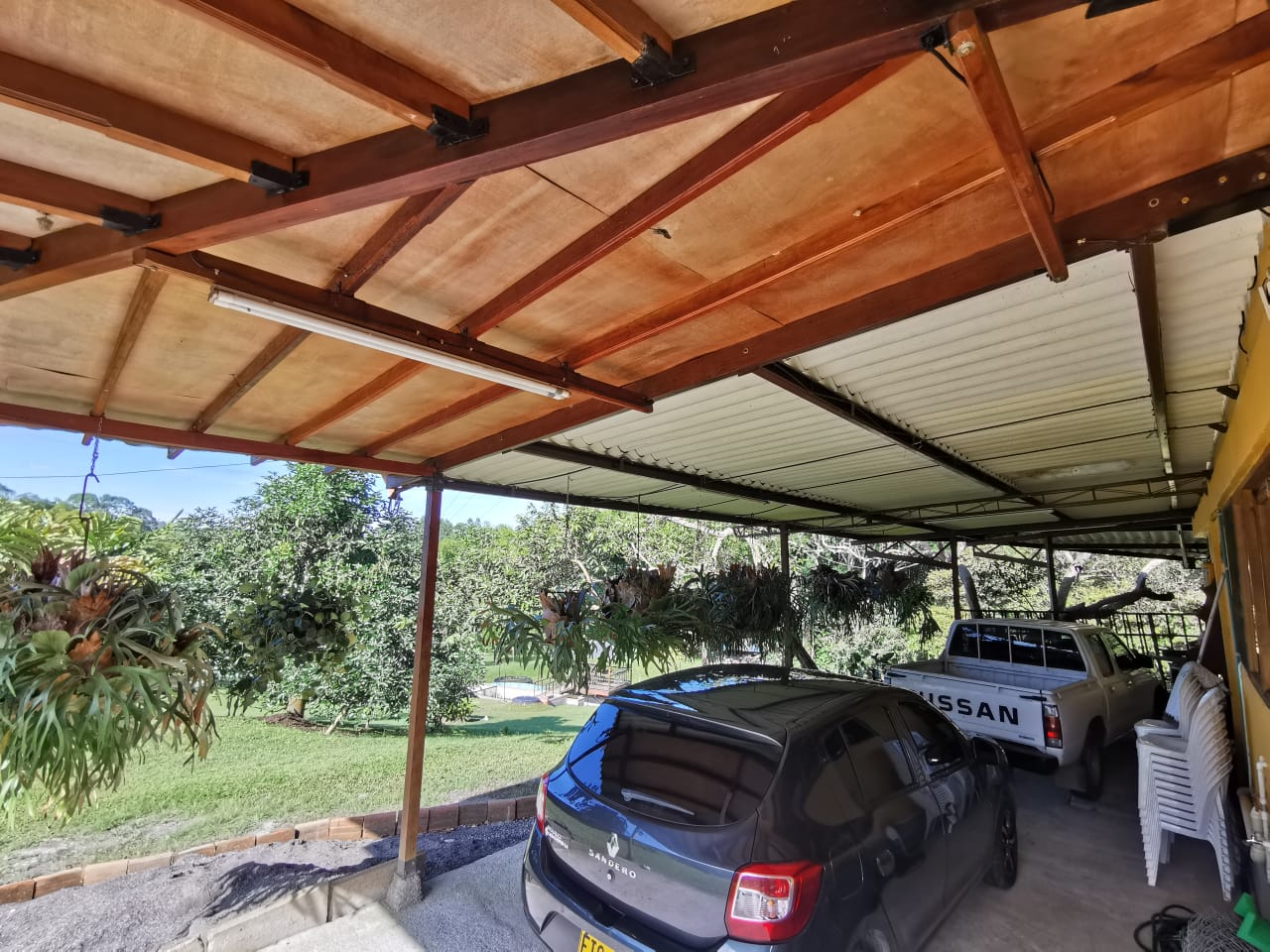 305072820221103045818 VENDO HERMOSA FINCA DE 10.000 M2 a 5 MIN DEL CRUCERO DE COMBIA