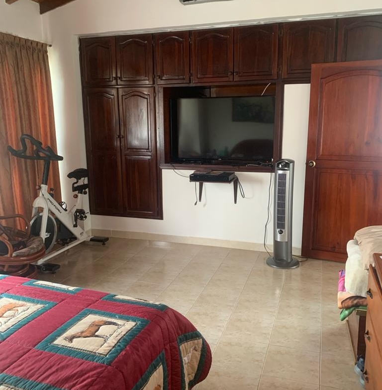 VENTA DE CASA CAMPESTRE EN VITERBO