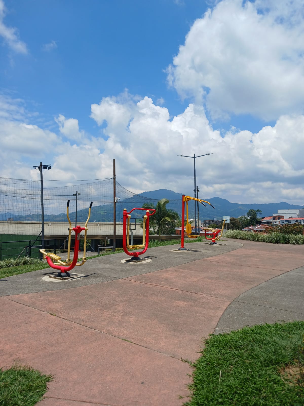 VENDO APARTAMENTO EN ALAMOS PEREIRA