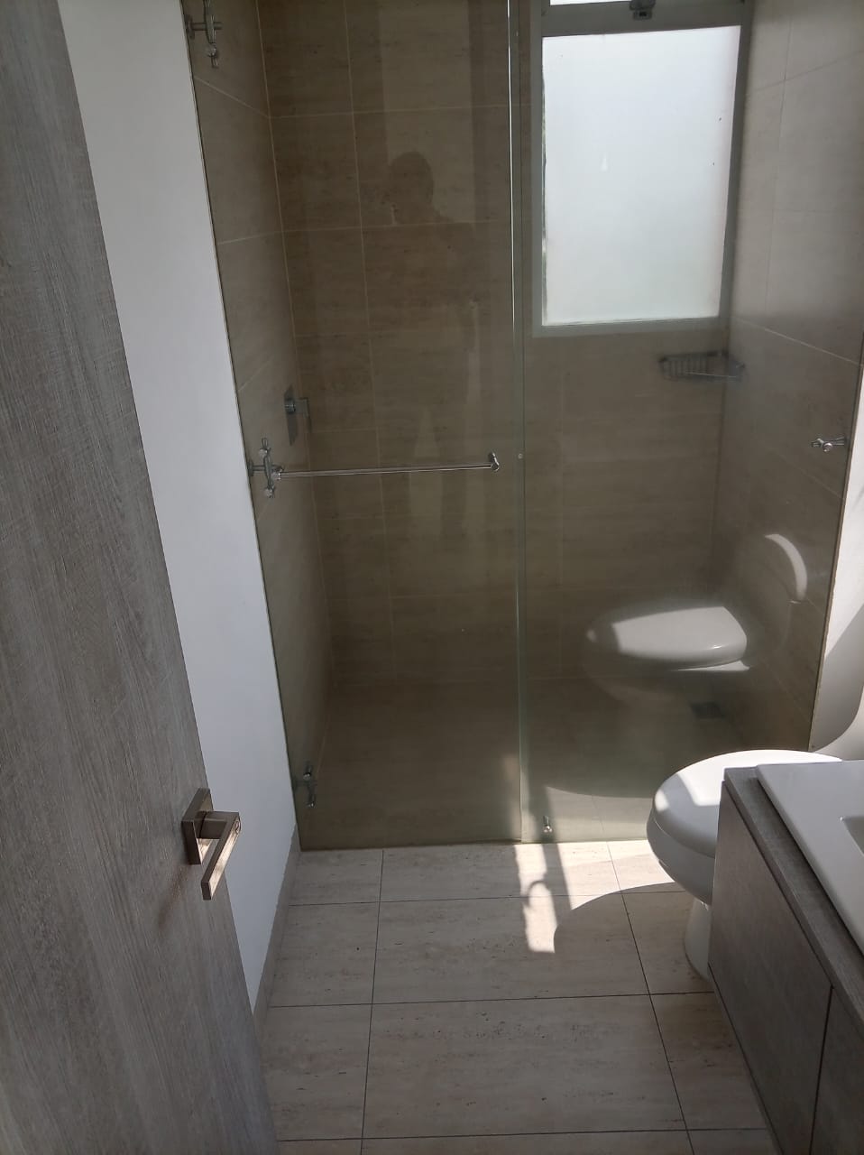 RENTO APARTAMENTO EN CONJUNTO CERRADO VÍA CERRITOS