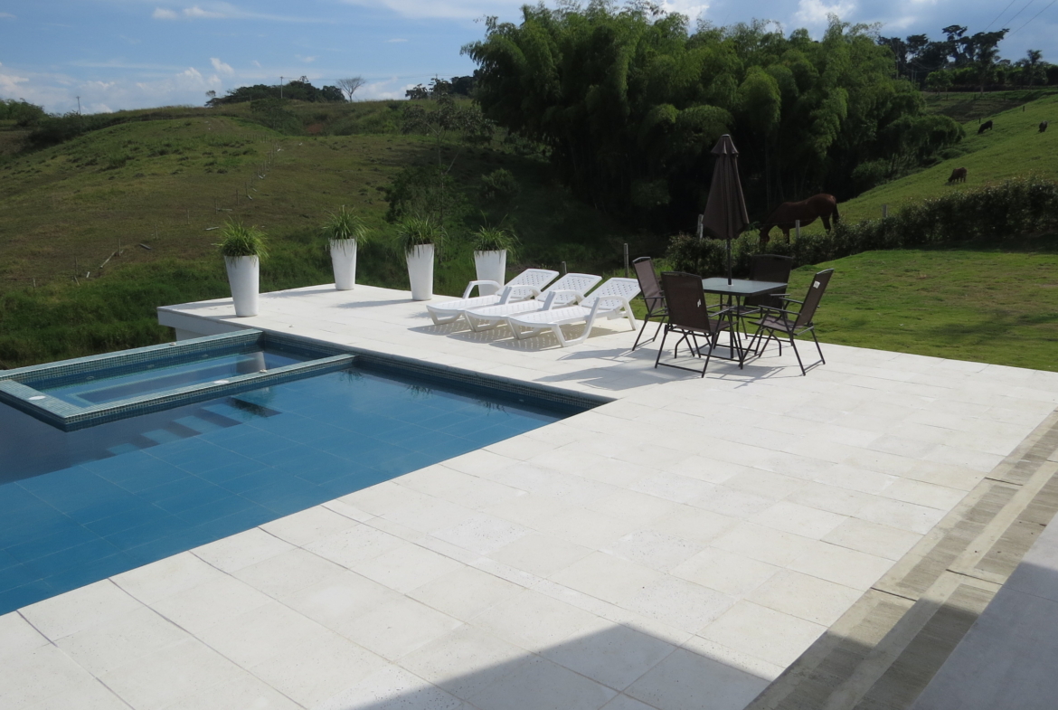 Venta de Casa campestre en Malabar
