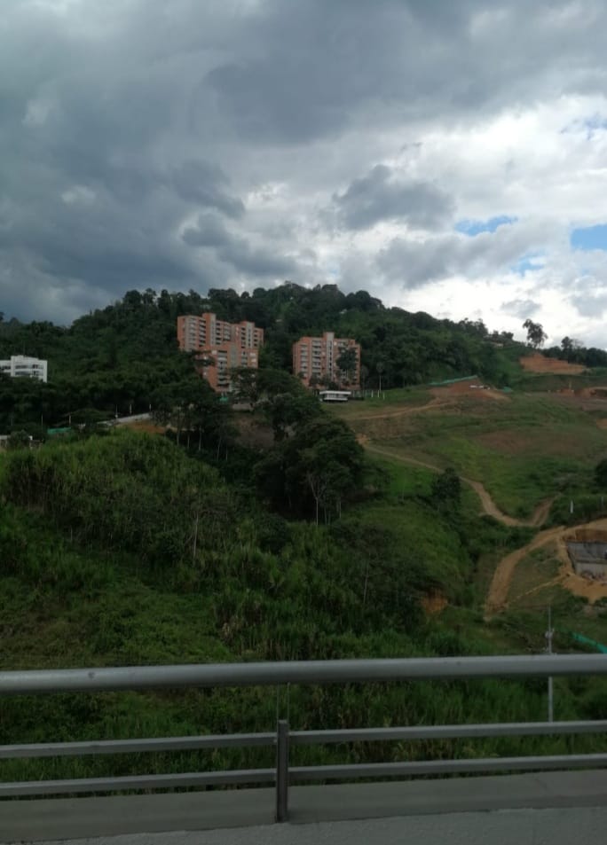 305073020230321034324 VENDO PENT HOUSE DUPLEX EN EXCLUSIVO SECTOR DE PINARES