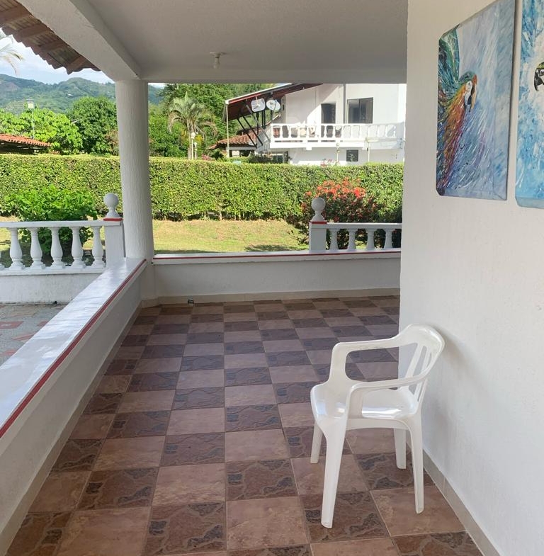 VENTA DE CASA CAMPESTRE EN VITERBO