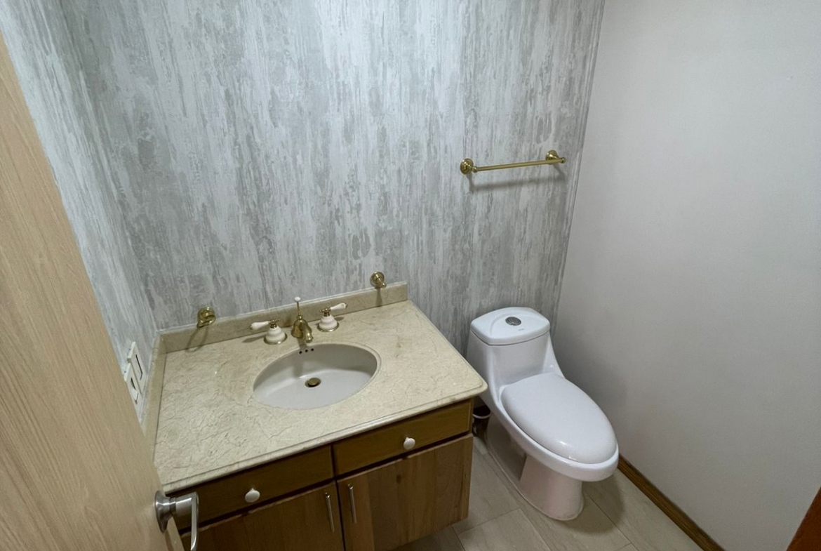 SE VENDE APARTAMENTO EN ALAMOS, PEREIRA