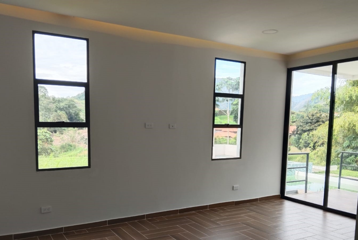 VENDO CASA CAMPESTRE EN COMBIA RISARALDA
