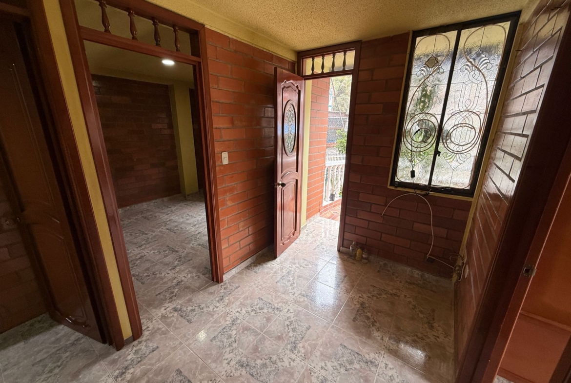 VENDO CASA EN QUINTAS DE JARDIN COLONIAL