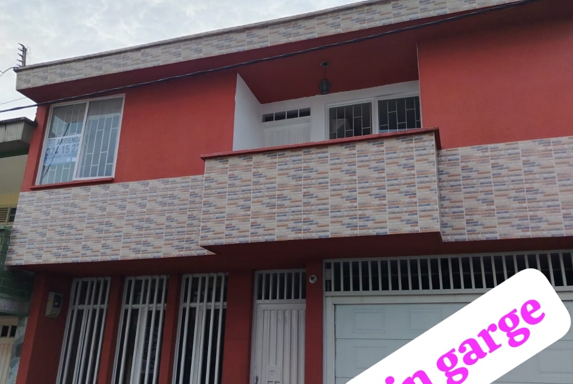ARRIENDO CASA EN BARRIO CENTENARIO PEREIRA