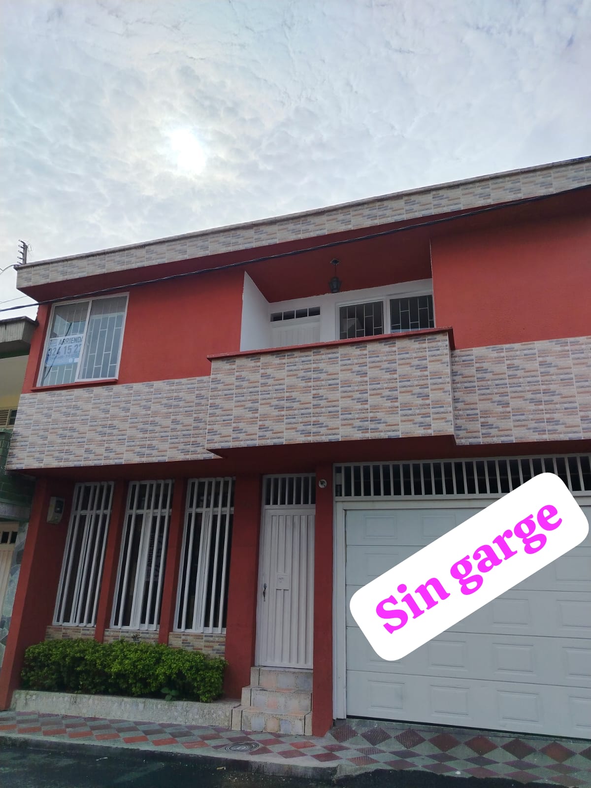 ARRIENDO CASA EN BARRIO CENTENARIO PEREIRA