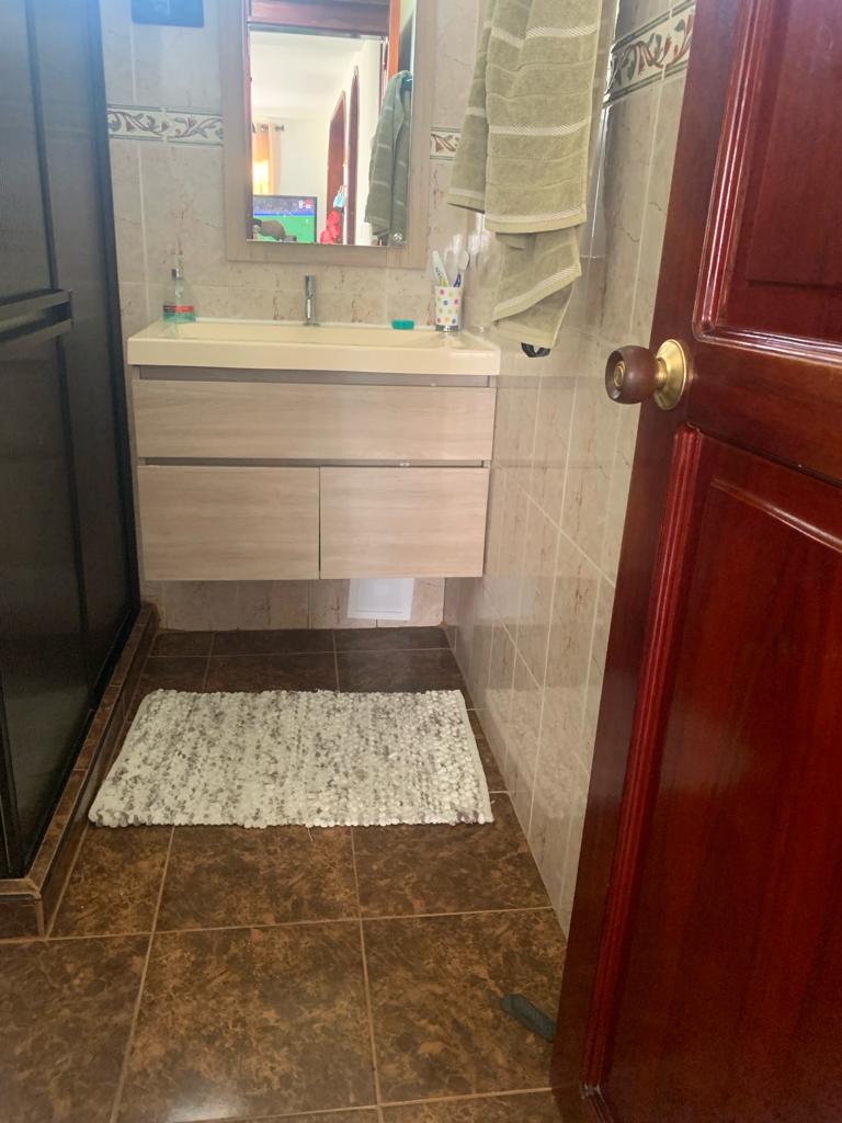 VENTA DE CASA CAMPESTRE EN VITERBO