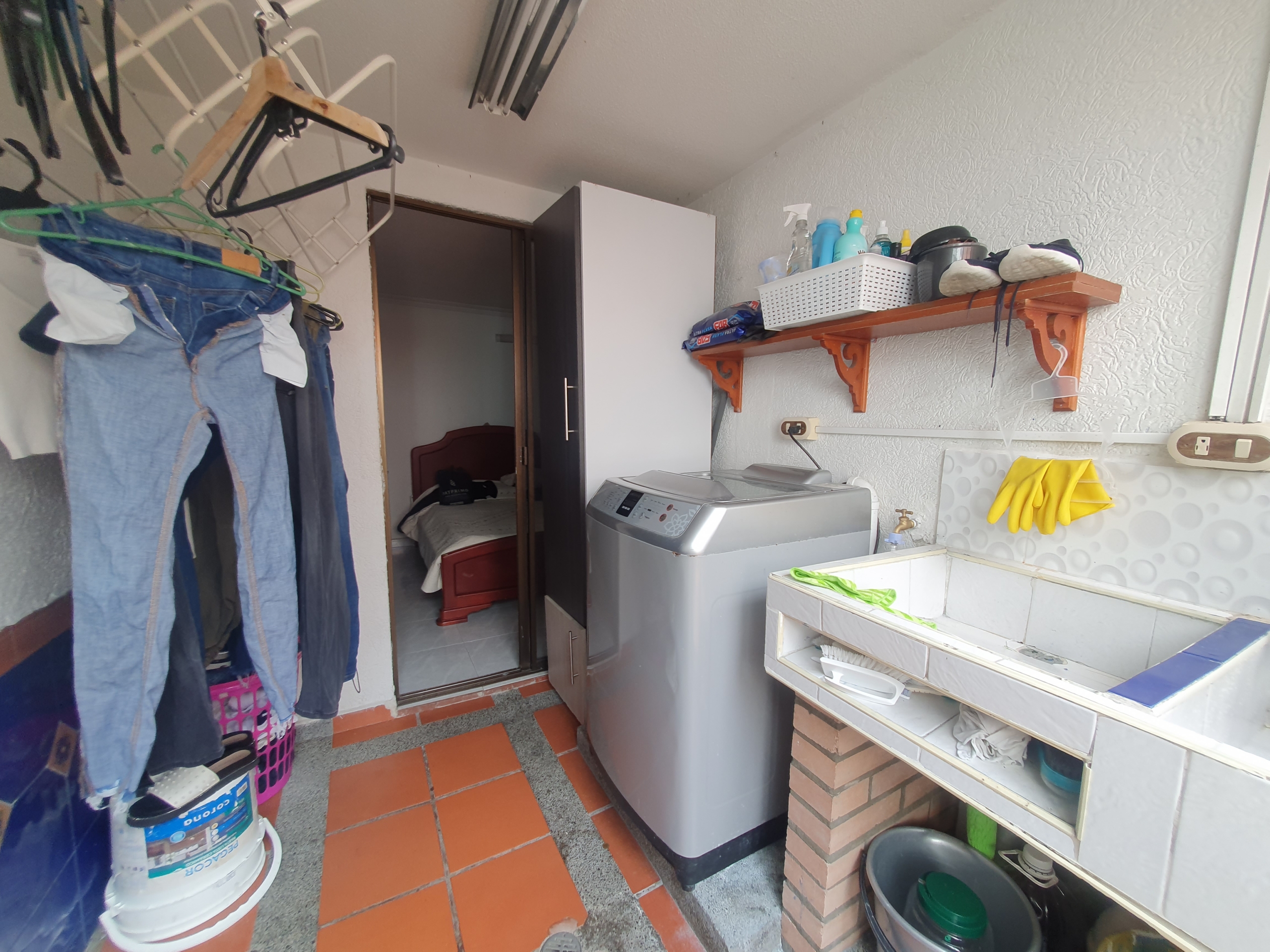 305073120250325090952 CASA EN VENTA AVENIDA SUR SECTOR HOME CENTER